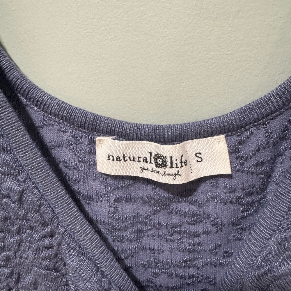 NATURAL LIFE Textured Navy Tank Top - Picture 2 of 4